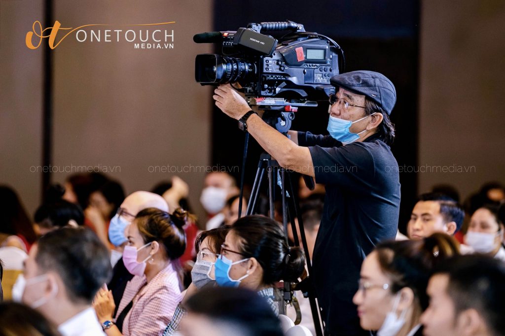 Dịch vụ Livestream tại Hồ Chí Minh-Live Stream lên Facebook Youtube-Live Stream sự kiện-hội nghị-Live Stream Talkshow